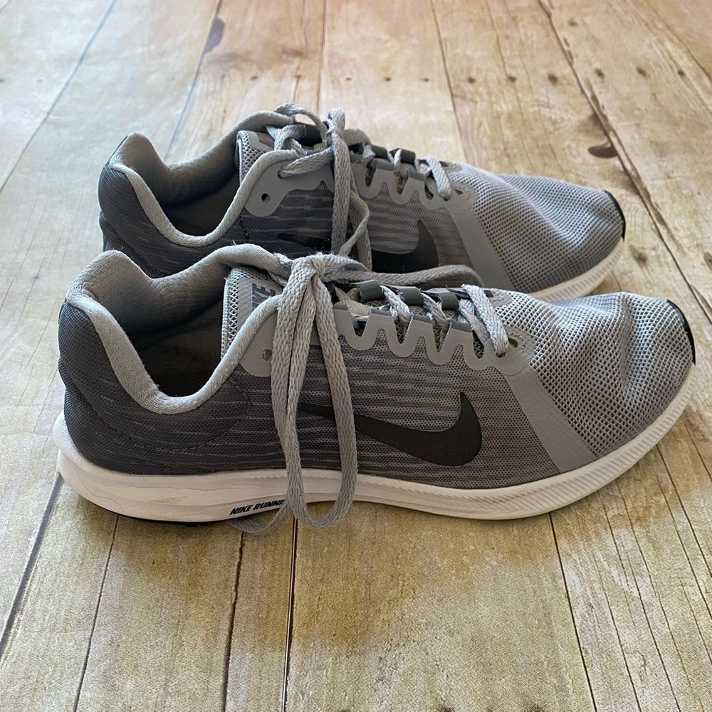 Nike Downshifter 8 Tennis Shoes